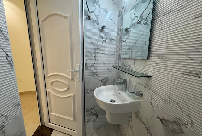 937510 - Property Image 2