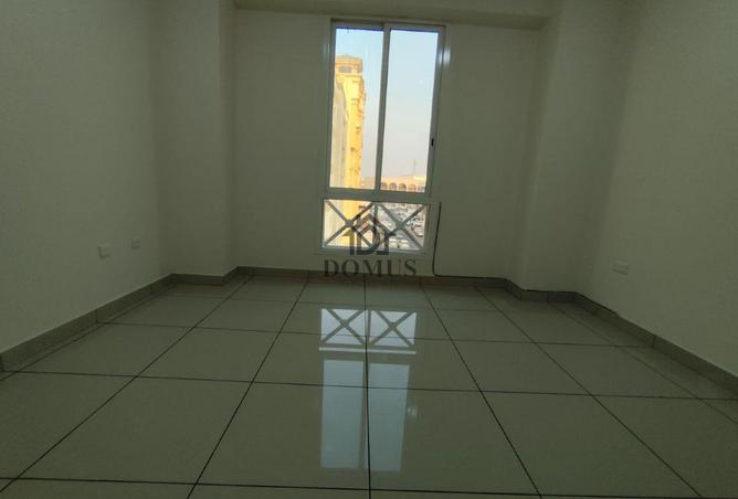 990749 - Property Image 3