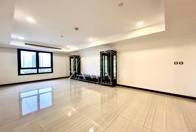 967269 - Property Image 3