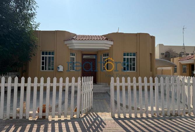 963315 - Property Image 3