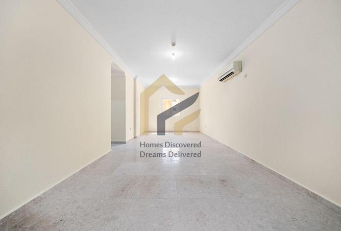 940292 - Property Main Image