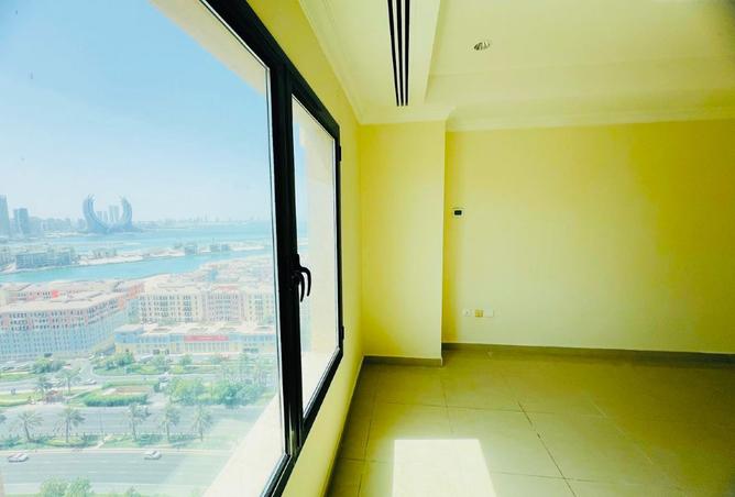 926575 - Property Image 2