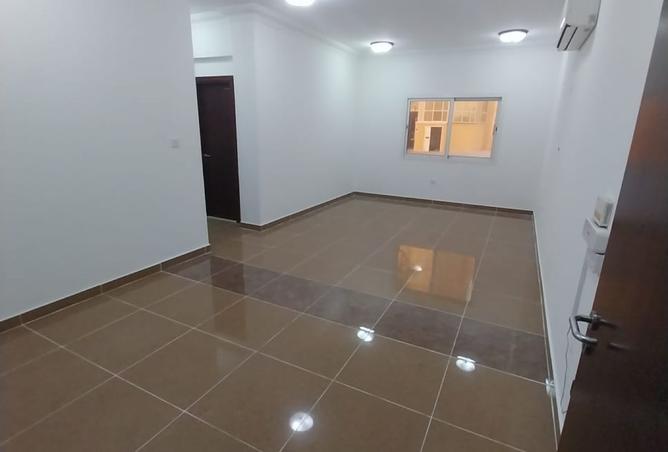 962173 - Property Image 2