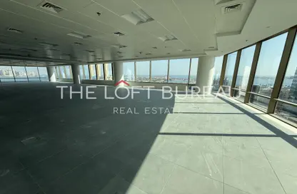 بناية كاملة - استوديو - 8 حمامات للايجار في برج وست باي - الخليج الجنوبي - الخليج الغربي - الدوحة