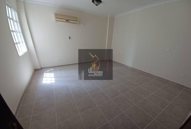 929914 - Property Image 2