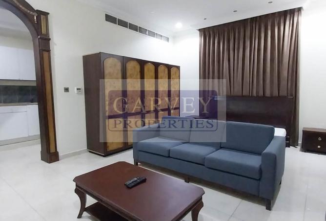 948897 - Property Image 2