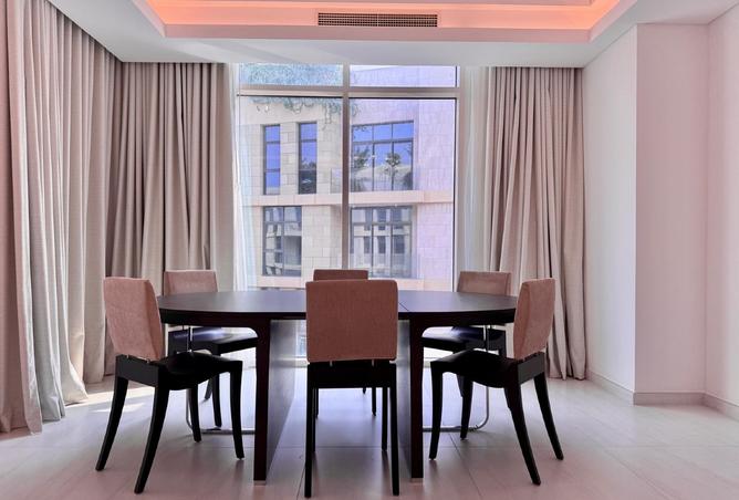 976402 - Property Image 3