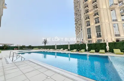 Apartment - 2 Bedrooms - 4 Bathrooms for rent in Floresta Gardens - Floresta Gardens - The Pearl Island - Doha
