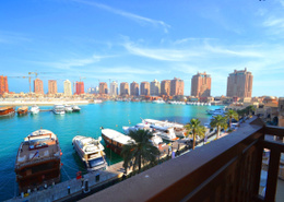S/F 1-Bedroom Townhouse with Marina views