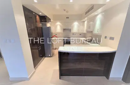 Apartment - 3 Bedrooms - 4 Bathrooms for rent in Carnaval - Qanat Quartier - The Pearl Island - Doha