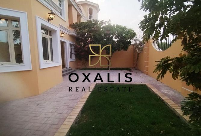 985378 - Property Image 3