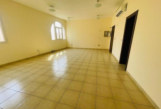 964356 - Property Image 2