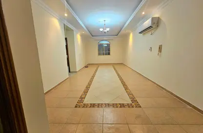 Apartment - 2 Bedrooms - 2 Bathrooms for rent in Al Sadd Road - Al Sadd - Doha