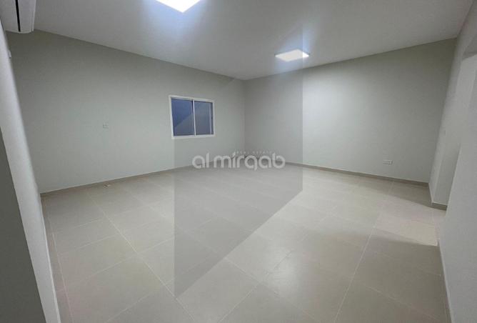 1005370 - Property Image 2