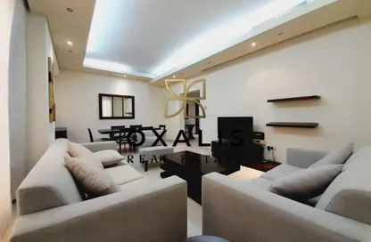 Apartment - 2 Bedrooms - 2 Bathrooms for rent in Barwa Tower - C-Ring Road - Al Sadd - Doha
