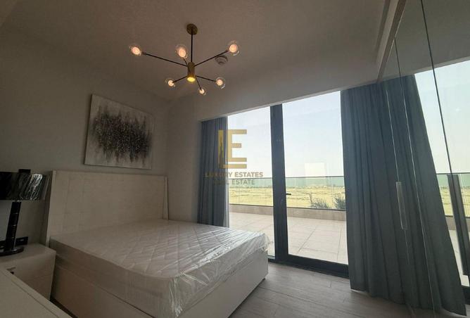 908167 - Property Image 2