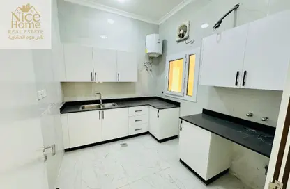 Apartment - 2 Bedrooms - 3 Bathrooms for rent in Al Messila - Al Messila - Doha