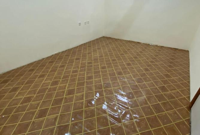 991377 - Property Image 2