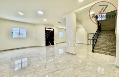 مجمع سكني - 5 غرف نوم - 5 حمامات للايجار في شارع  بو هامو - أبو هامور - الدوحة