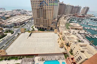 Apartment - 1 Bedroom - 2 Bathrooms for rent in West Porto Drive - Porto Arabia - The Pearl Island - Doha