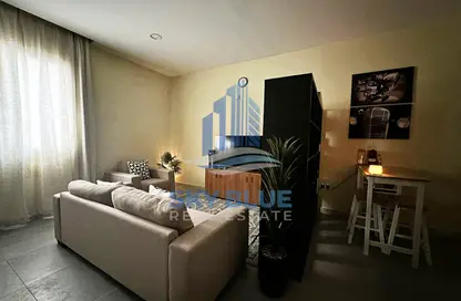 Apartment - Studio - 1 Bathroom for rent in Al Duhail - Al Duhail - Doha