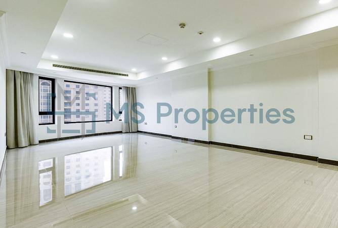 924530 - Property Image 3