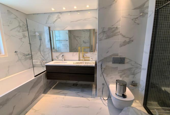 883101 - Property Image 3