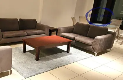 Apartment - 1 Bedroom - 2 Bathrooms for rent in East Porto Drive - Porto Arabia - The Pearl Island - Doha