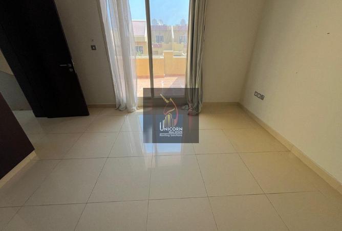 945609 - Property Image 3