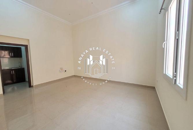 952368 - Property Image 3