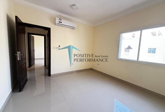 981810 - Property Image 3