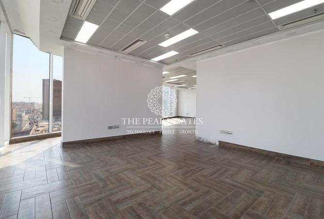 972465 - Property Image 3