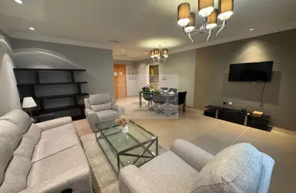 Apartment - 2 Bedrooms - 3 Bathrooms for rent in Al Sadd Road - Al Sadd - Doha