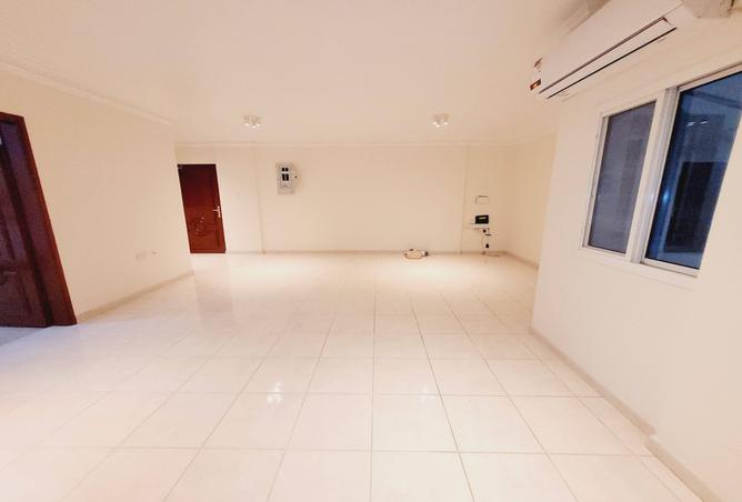 954850 - Property Image 3