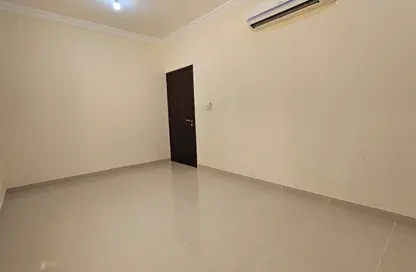 Apartment - 2 Bedrooms - 2 Bathrooms for rent in Al Sadd - Al Sadd - Doha