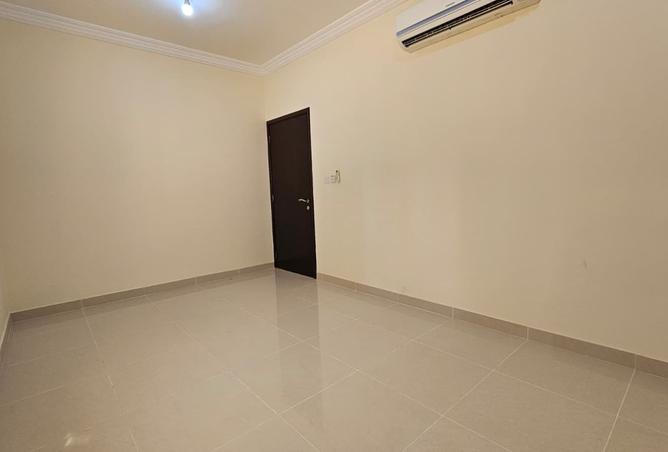 993706 - Property Main Image