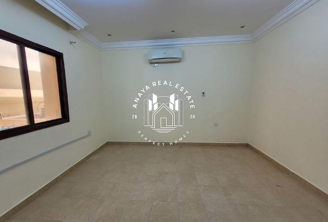 1008683 - Property Image 3