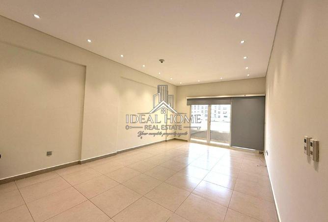 940389 - Property Main Image