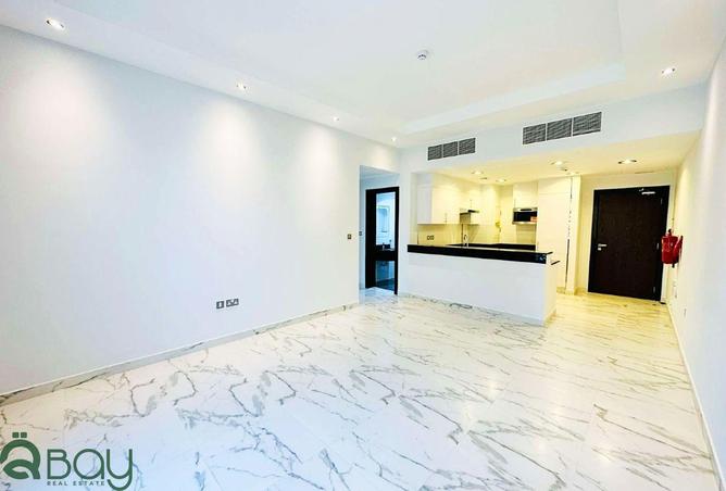 974886 - Property Image 3