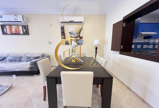 817953 - Property Image 3
