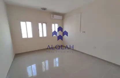 Apartment - 2 Bedrooms - 2 Bathrooms for rent in Salwa Road - Al Aziziyah - Doha
