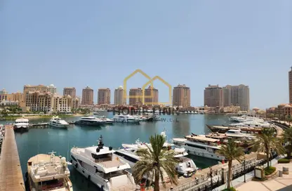 تاون هاوس - 2 غرف نوم - 1 حمام للايجار في طريق بورتو الشرقي - بورتو أرابيا - جزيرة اللؤلؤة - الدوحة