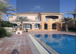 Amazing furnished Villa direct on the sea