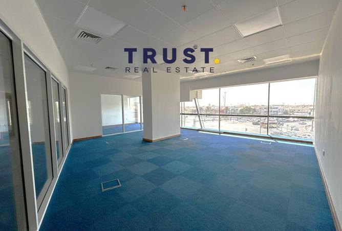 940869 - Property Image 2