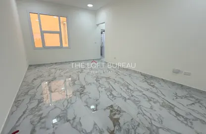 Apartment - 1 Bedroom - 2 Bathrooms for rent in Al Azizia Street - Al Aziziyah - Doha