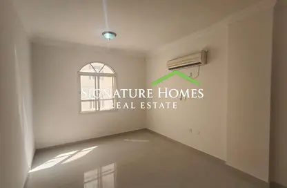 Apartment - 2 Bedrooms - 2 Bathrooms for rent in Al Sadd Road - Al Sadd - Doha