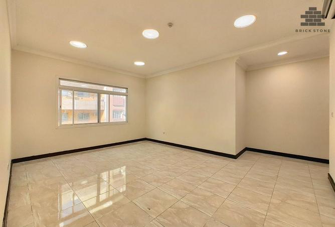 953623 - Property Image 3
