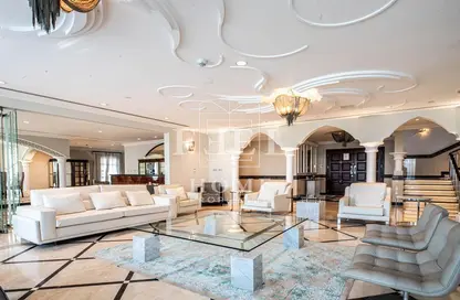 Living Room image for: Duplex - 7 Bedrooms for rent in Viva West - Viva Bahriyah - The Pearl Island - Doha, Image 1
