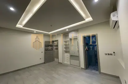 Apartment - 3 Bedrooms - 3 Bathrooms for rent in Al Nasr Street - Al Nasr - Doha