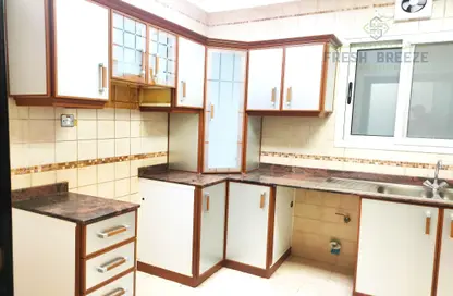 صورة لـ مطبخ شقة - 2 غرف نوم - 2 حمامات للايجار في السد - الدوحة ، صورة رقم 1